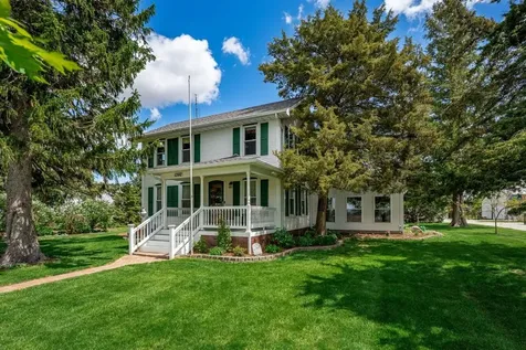 1392 Red Brick Road Dixon IL 61021
