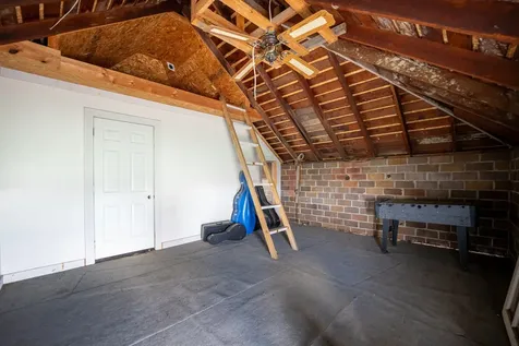 1392 Red Brick Road Dixon IL 61021