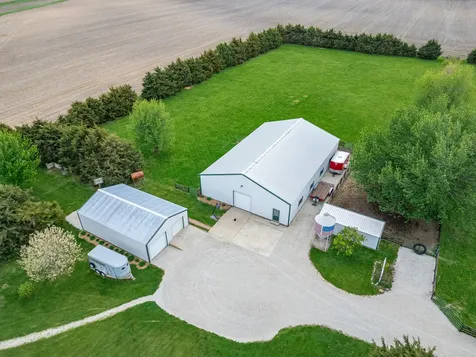 1392 Red Brick Road Dixon IL 61021