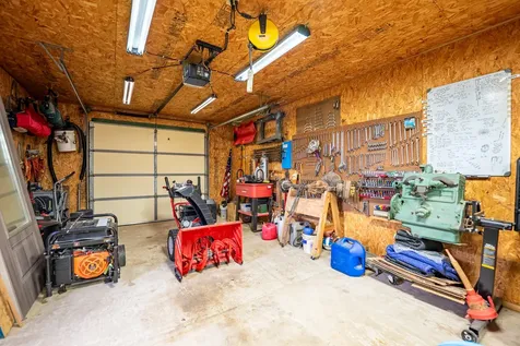 1392 Red Brick Road Dixon IL 61021