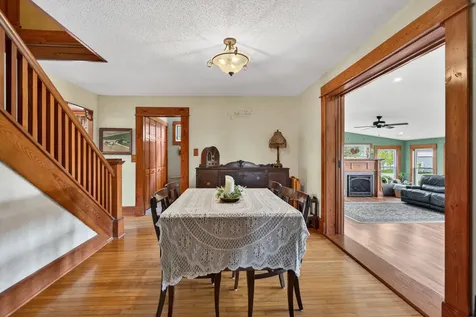1392 Red Brick Road Dixon IL 61021