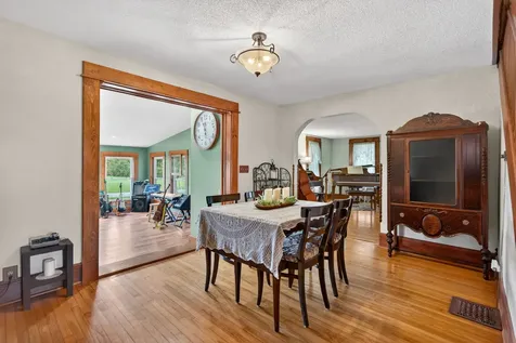 1392 Red Brick Road Dixon IL 61021