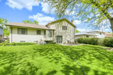 22417 Riverside Drive Richton Park IL 60471