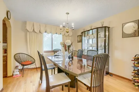 22417 Riverside Drive Richton Park IL 60471