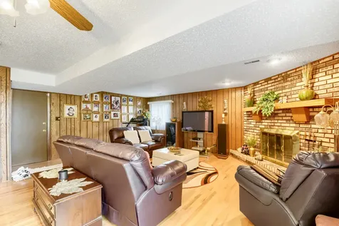 22417 Riverside Drive Richton Park IL 60471
