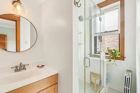 5406 South East View Park Chicago IL 60615