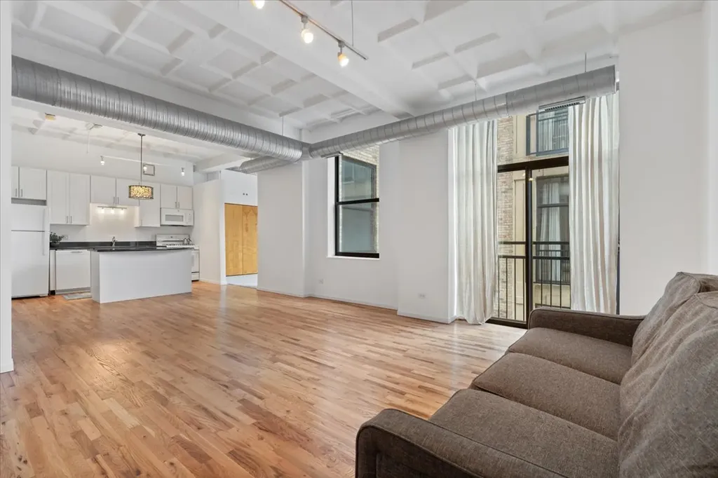 1307 South Wabash Avenue Chicago IL 60605