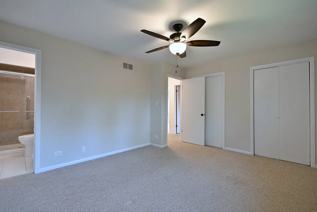 3100 Grandview Place Darien IL 60561