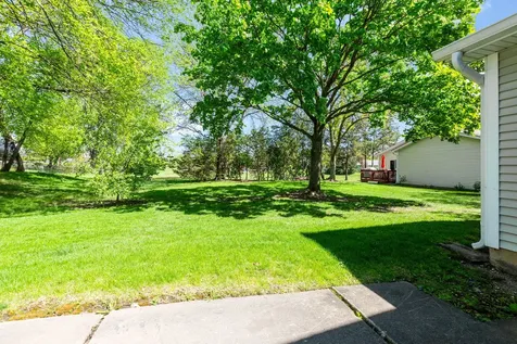 1022 Colony Lake Drive Schaumburg IL 60194