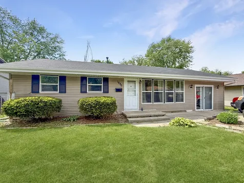 1630 Harper Drive Rantoul IL 61866
