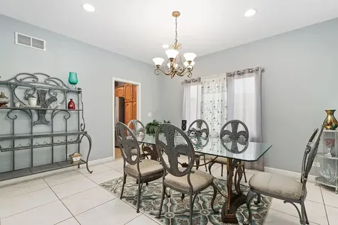 520 North Veterans Parkway Addison IL 60101