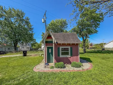 444 East Center Street Paxton IL 60957