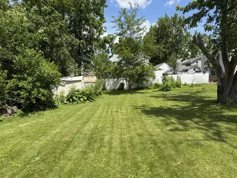 212 East Kansas Street Elburn IL 60119