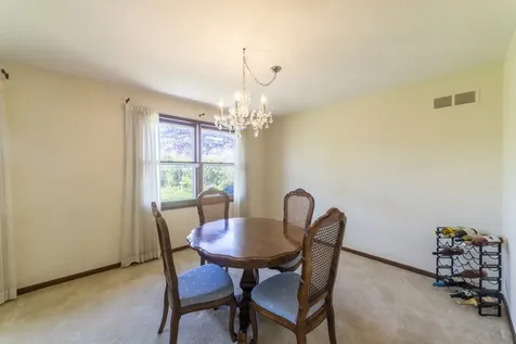 920 Macarthur Drive Chicago Heights IL 60411