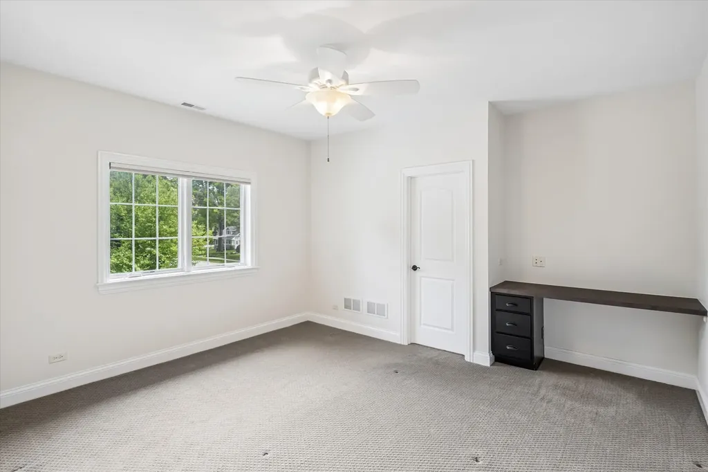 639 North Wright Street Naperville IL 60563