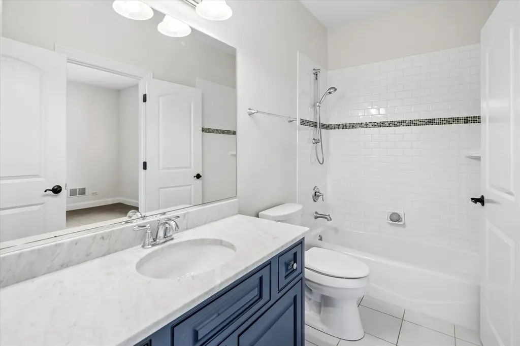 639 North Wright Street Naperville IL 60563