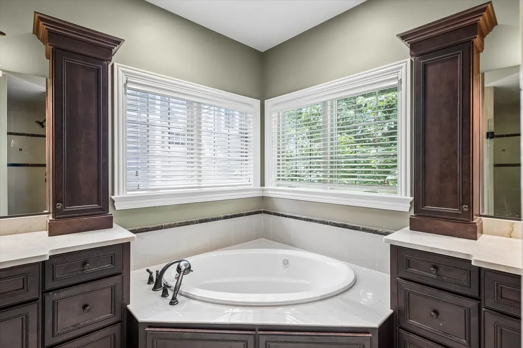 639 North Wright Street Naperville IL 60563