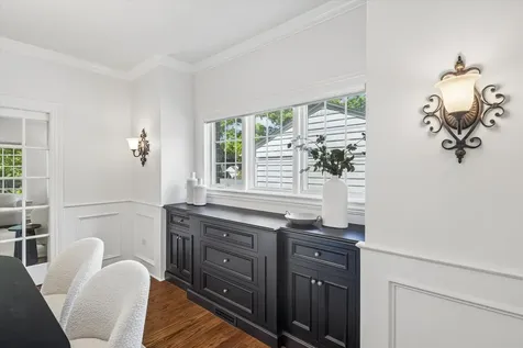 639 North Wright Street Naperville IL 60563