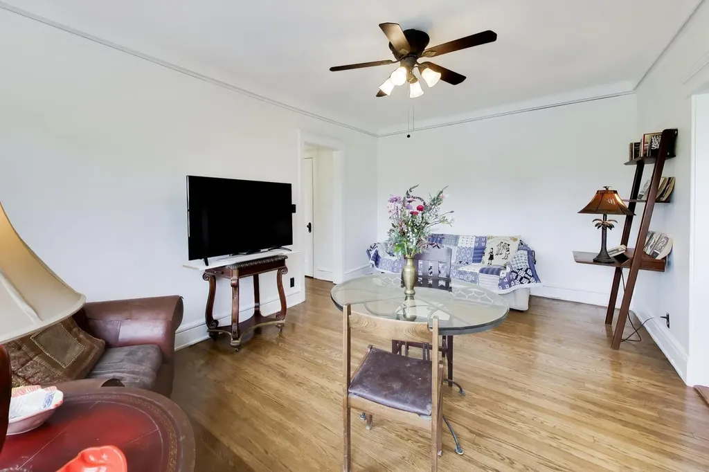 5400 South Dorchester Avenue Chicago IL 60615
