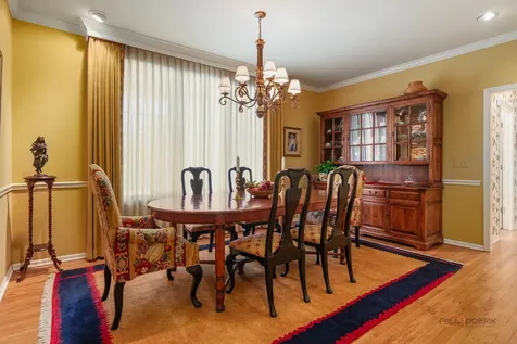 2148 Royal Ridge Drive Northbrook IL 60062