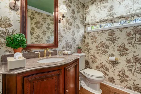 2148 Royal Ridge Drive Northbrook IL 60062
