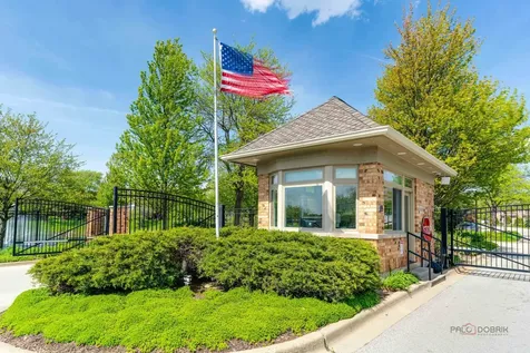 2148 Royal Ridge Drive Northbrook IL 60062