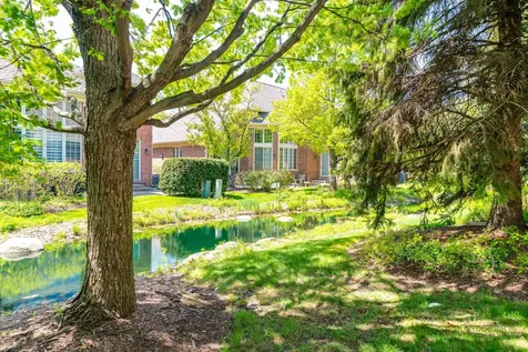 2148 Royal Ridge Drive Northbrook IL 60062