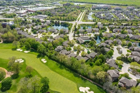 2148 Royal Ridge Drive Northbrook IL 60062