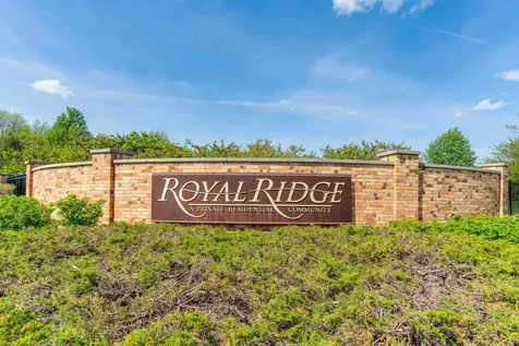 2148 Royal Ridge Drive Northbrook IL 60062