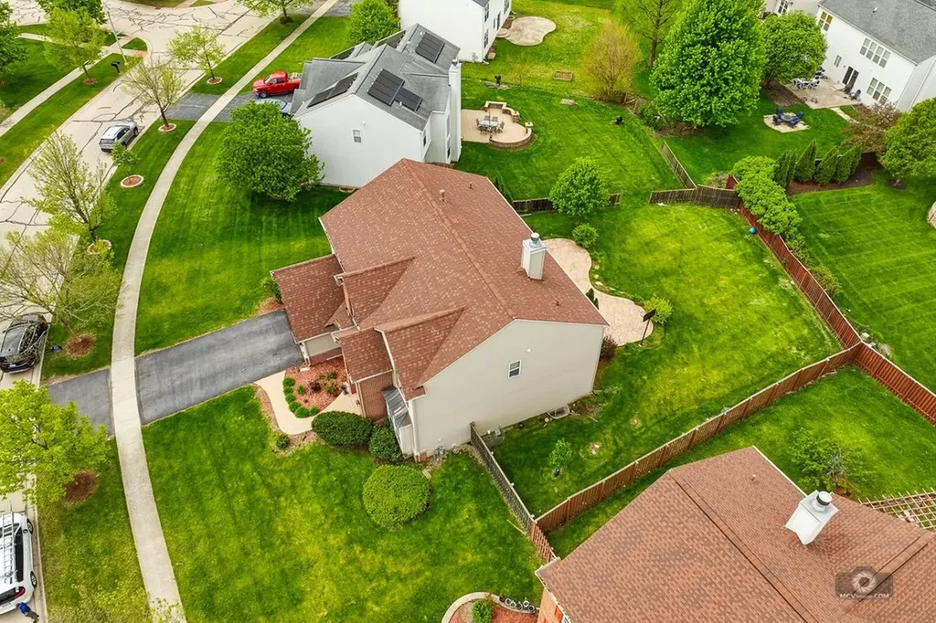 385 Marshall Ash Street Bolingbrook IL 60490