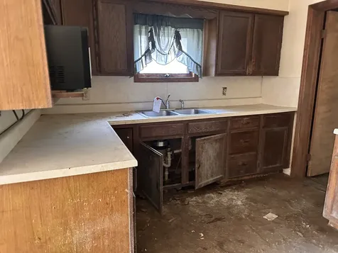 204 South 10th Street Herrin IL 62948