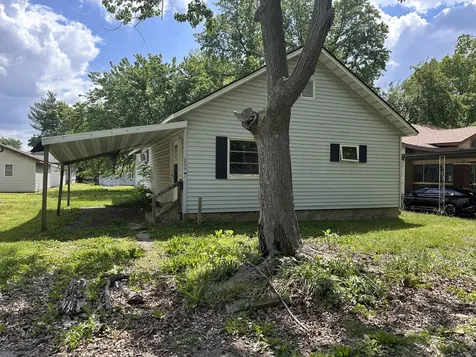 204 South 10th Street Herrin IL 62948
