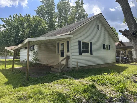 204 South 10th Street Herrin IL 62948