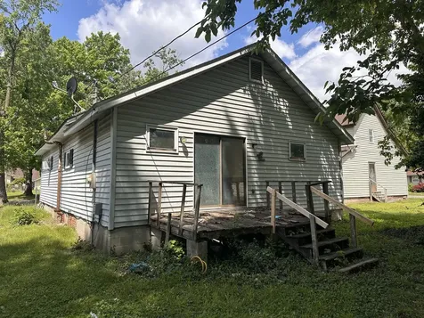 204 South 10th Street Herrin IL 62948