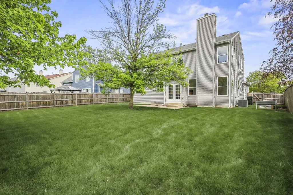 2455 Emerson Lane Naperville IL 60540