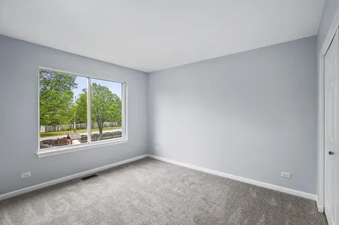 2455 Emerson Lane Naperville IL 60540