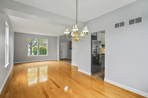 2455 Emerson Lane Naperville IL 60540