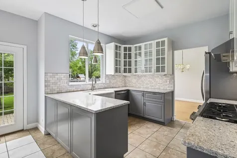 2455 Emerson Lane Naperville IL 60540