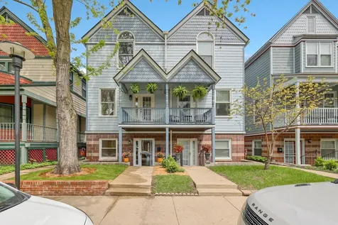 4701 South Woodlawn Avenue Chicago IL 60615