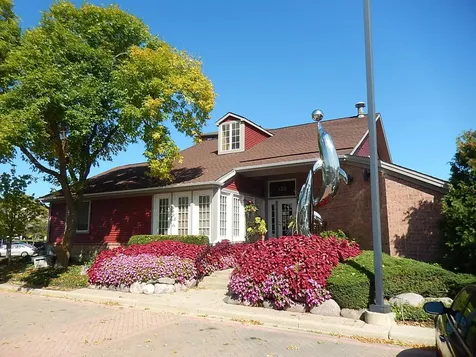 1744 Eastwood Court Schaumburg IL 60195