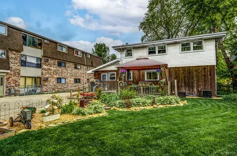 9826 Nottingham Avenue Chicago Ridge IL 60415