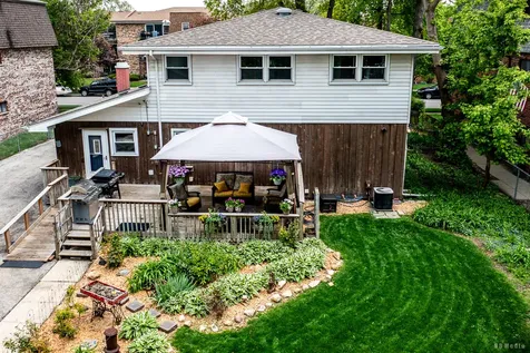 9826 Nottingham Avenue Chicago Ridge IL 60415
