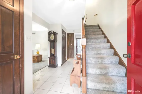 9826 Nottingham Avenue Chicago Ridge IL 60415