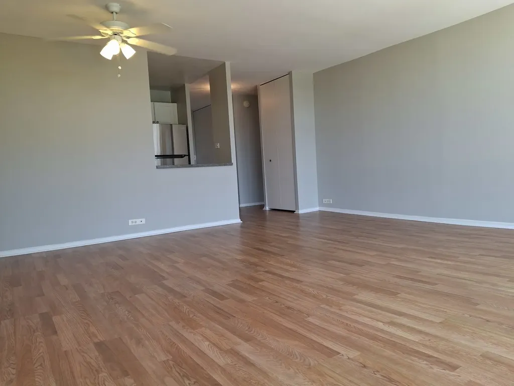 2605 South Indiana Avenue Chicago IL 60616