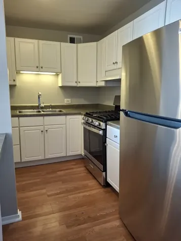 2605 South Indiana Avenue Chicago IL 60616