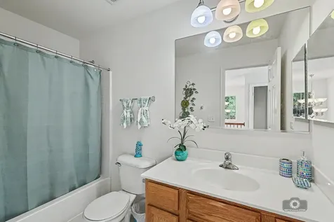 483 Elm Ridge Road Carpentersville IL 60110