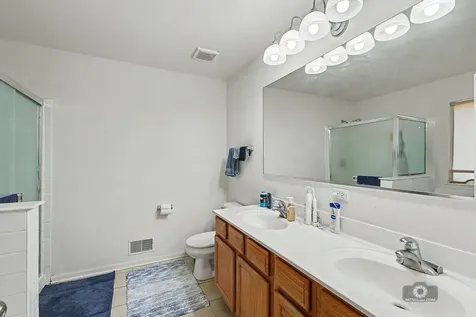 483 Elm Ridge Road Carpentersville IL 60110