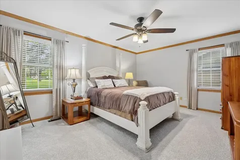 569 Rose Lane Bartlett IL 60103