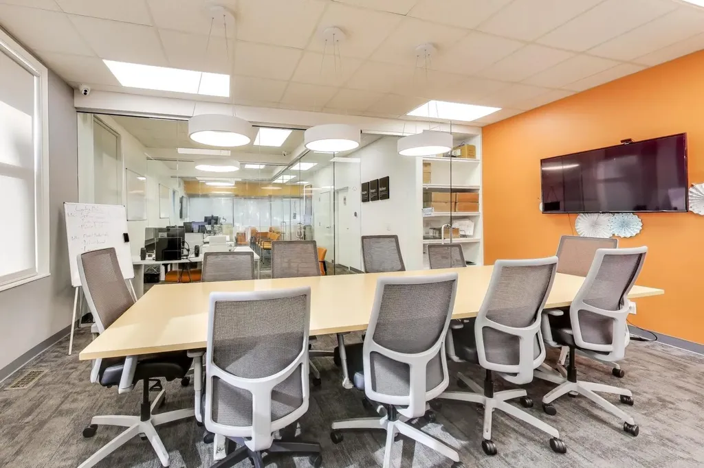 2435 North Ashland Avenue Chicago IL 60614