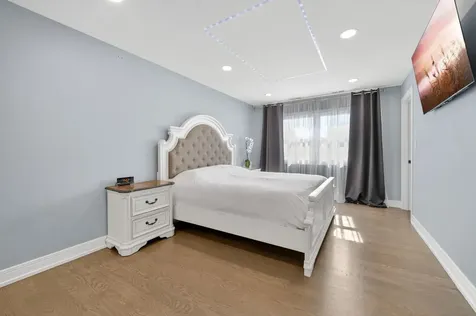 24 West Berkley Drive Arlington Heights IL 60004